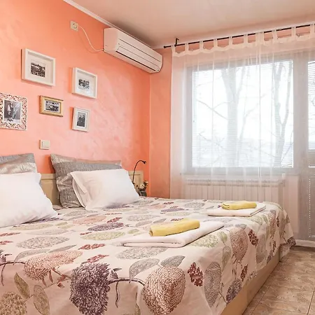 Hotel семеен и ресторант райски залив