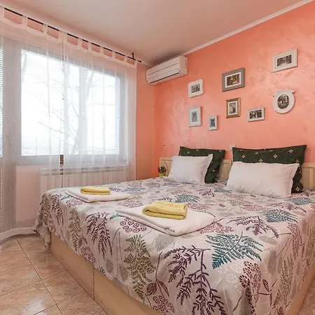 Hotel семеен и ресторант райски залив Golyama Zhelyazna